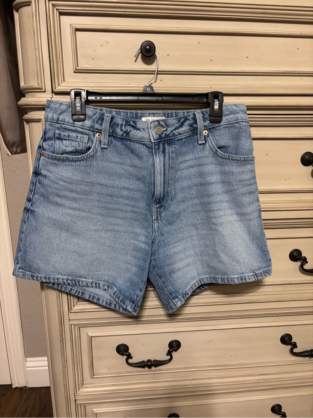 Maurices Light Blue Denim High-Rise Women's Shorts